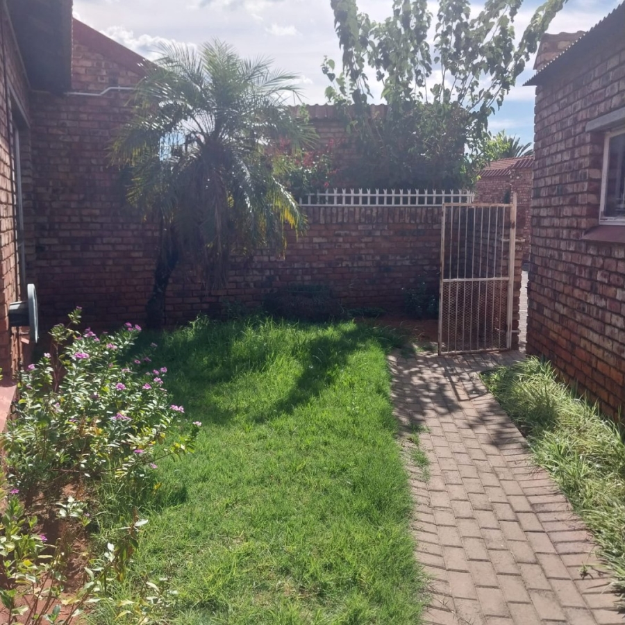 2 Bedroom Property for Sale in New Park Northern Cape